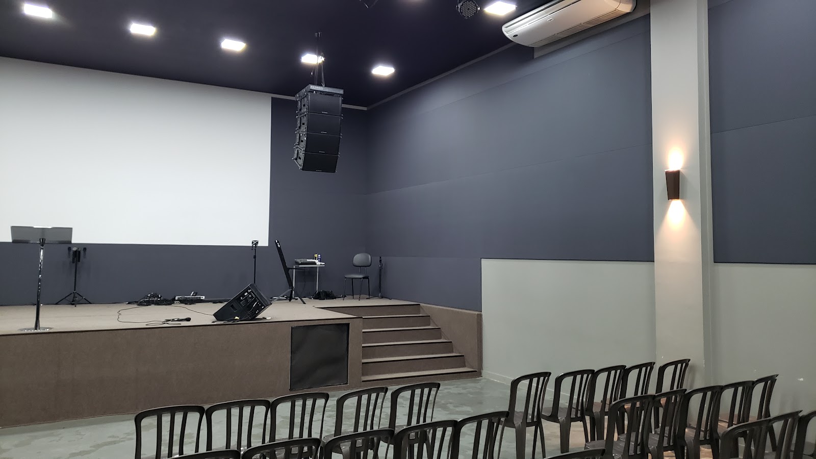 5 Soluções de Revestimento Acústico perfeitas para Sua Igreja